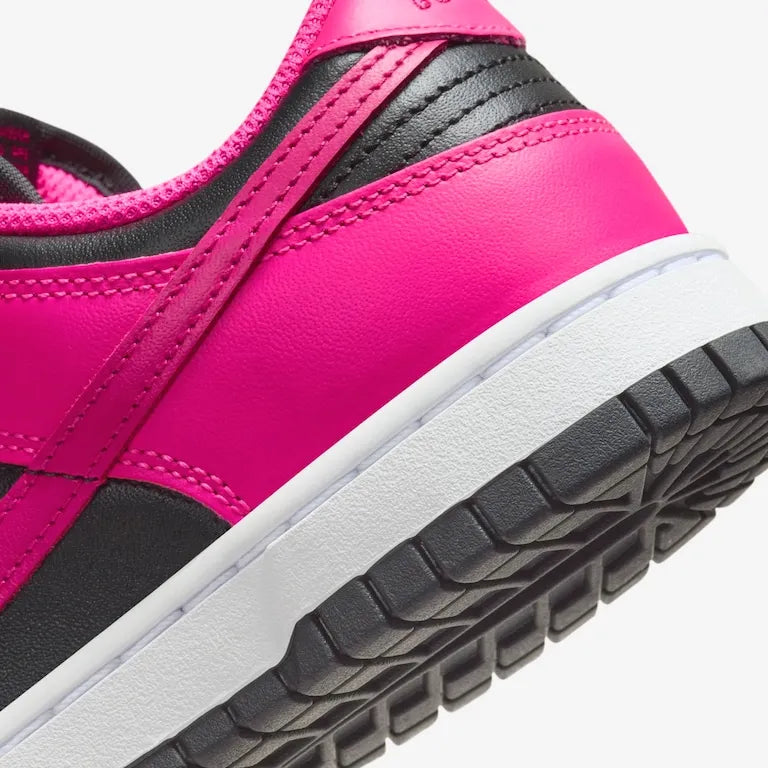 nike-dunk-low-fierce-pink-black