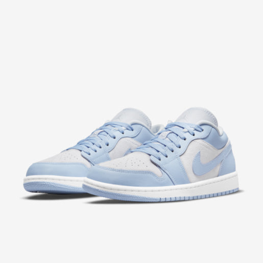 air-jordan-1-low-wmns-unc-2022