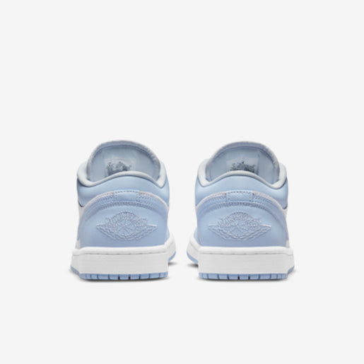 air-jordan-1-low-wmns-unc-2022