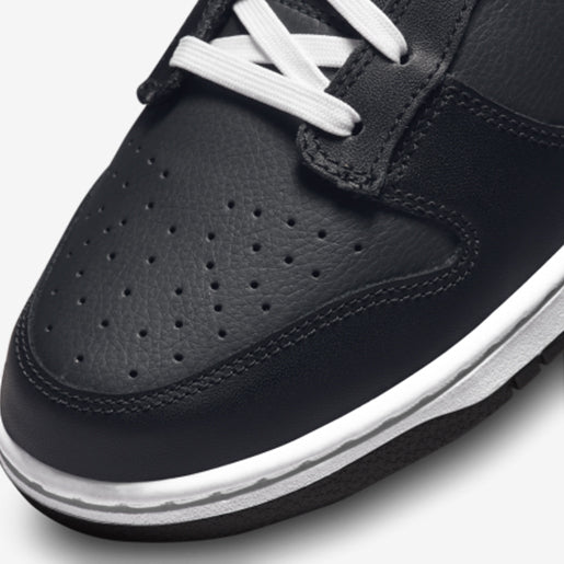 nike-dunk-low-black-panda