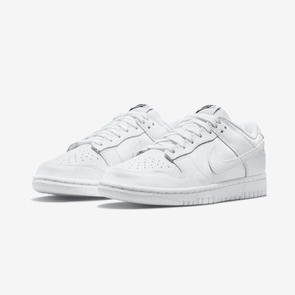 nike-dunk-low-triple-white