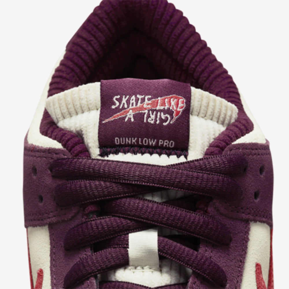 nike-sb-dunk-low-skate-like-a-girl