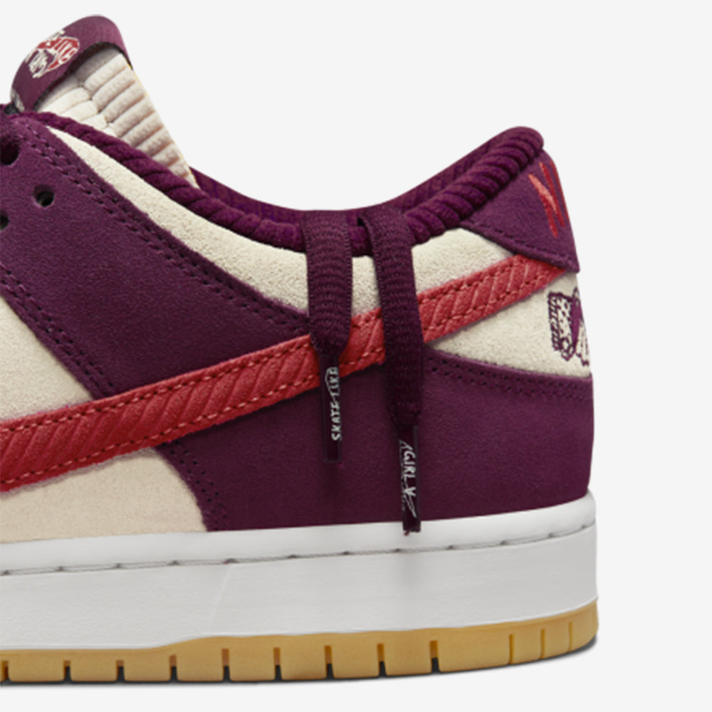 nike-sb-dunk-low-skate-like-a-girl