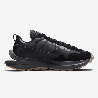 sacai-x-nike-vaporwaffle-black-and-gum